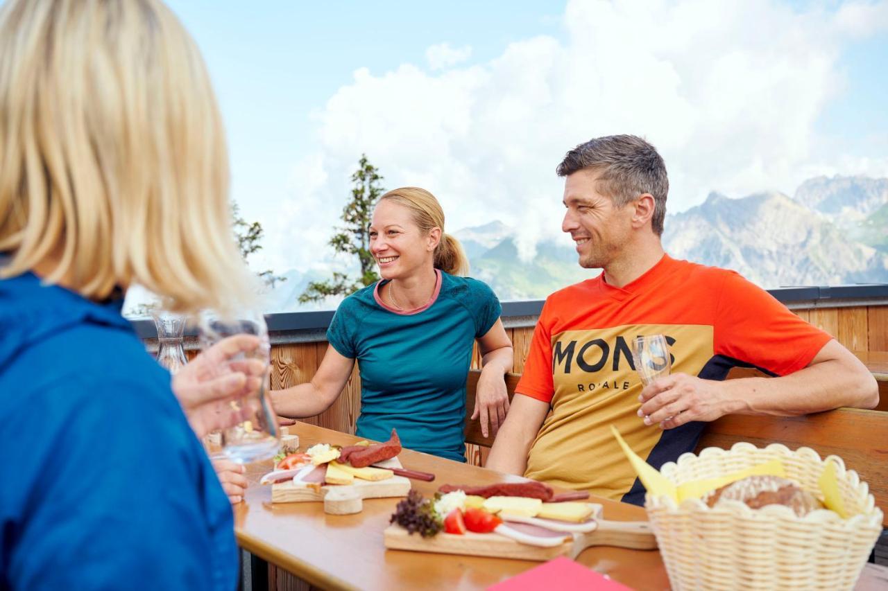 Alpine Lodge Kloesterle Am Arlberg Luaran gambar