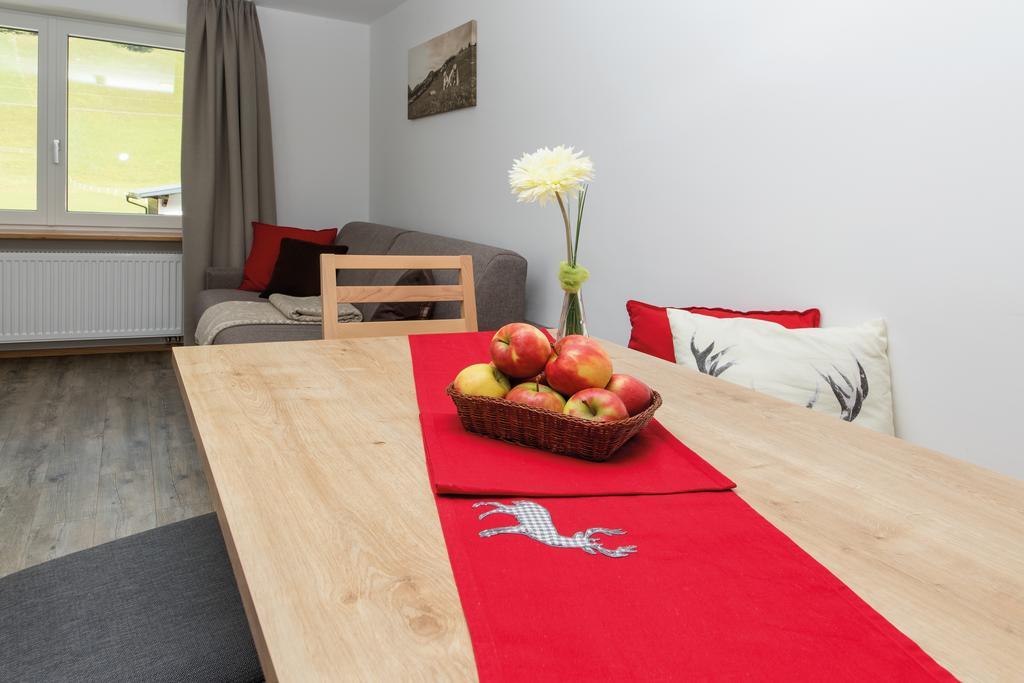 Alpine Lodge Kloesterle Am Arlberg Luaran gambar