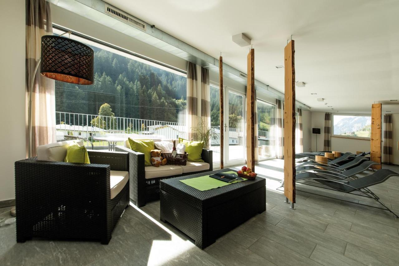 Alpine Lodge Kloesterle Am Arlberg Bilik gambar